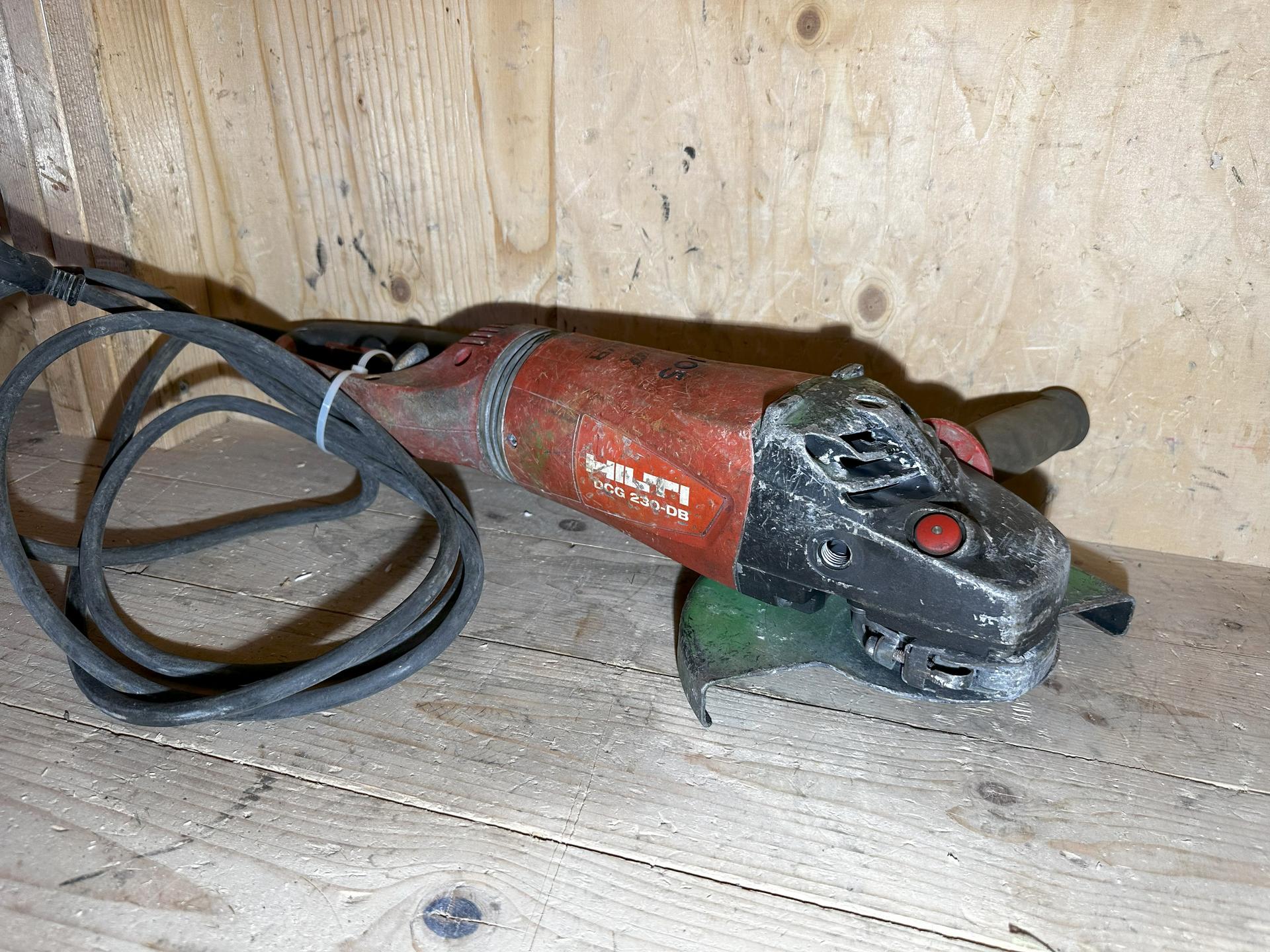Hilti vinkelkutter 9` Stor