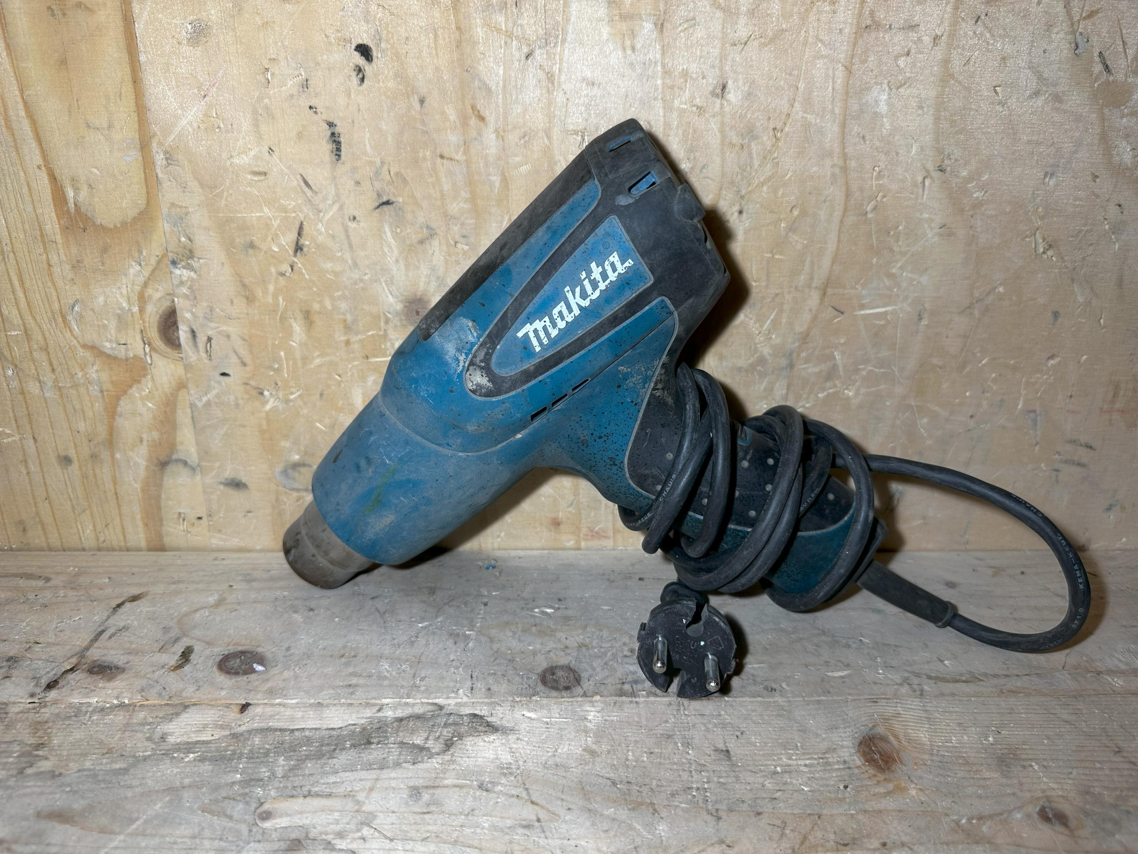 Makita varmepistol 