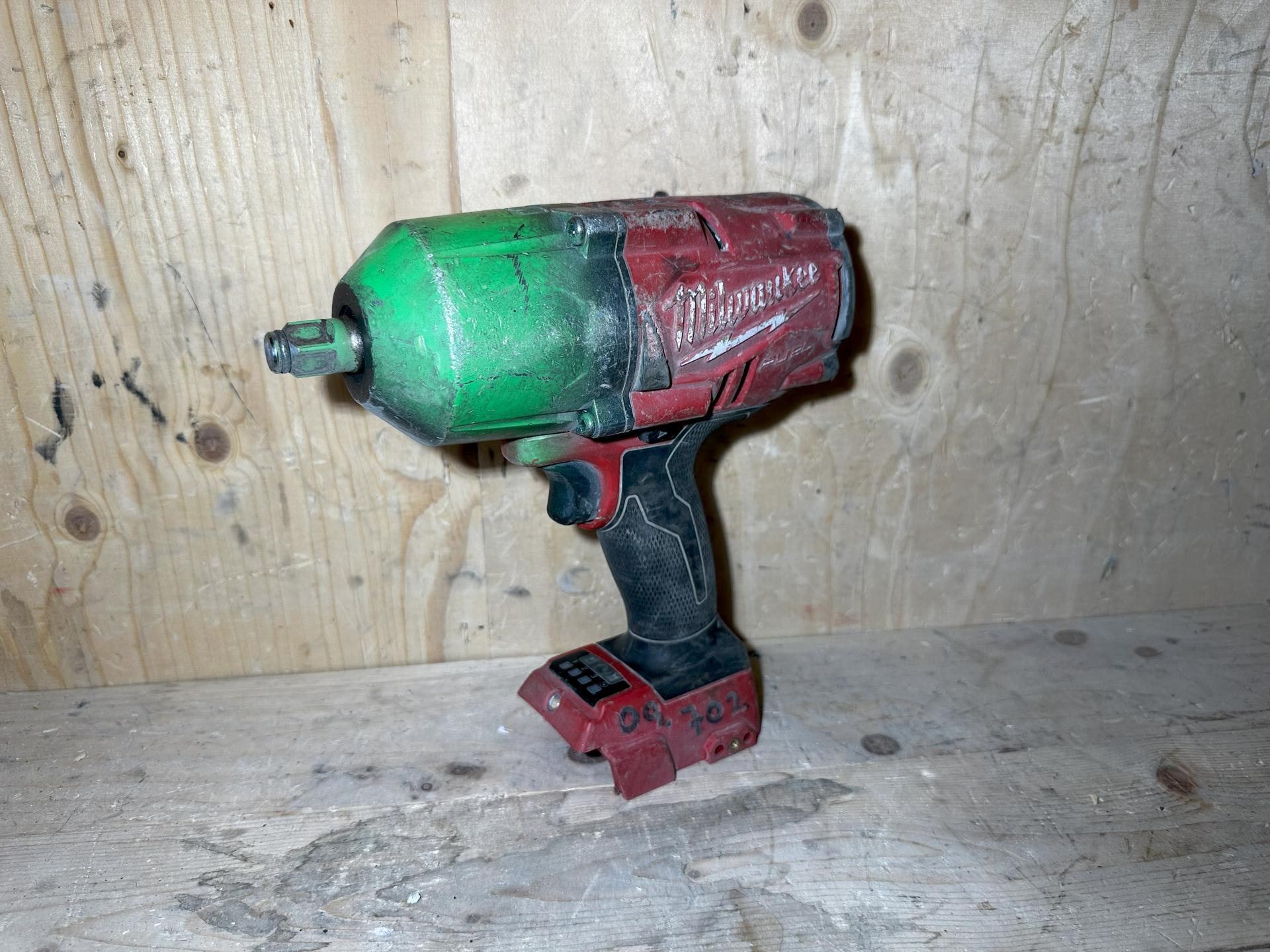 Milwaukee muttertrekker 18v